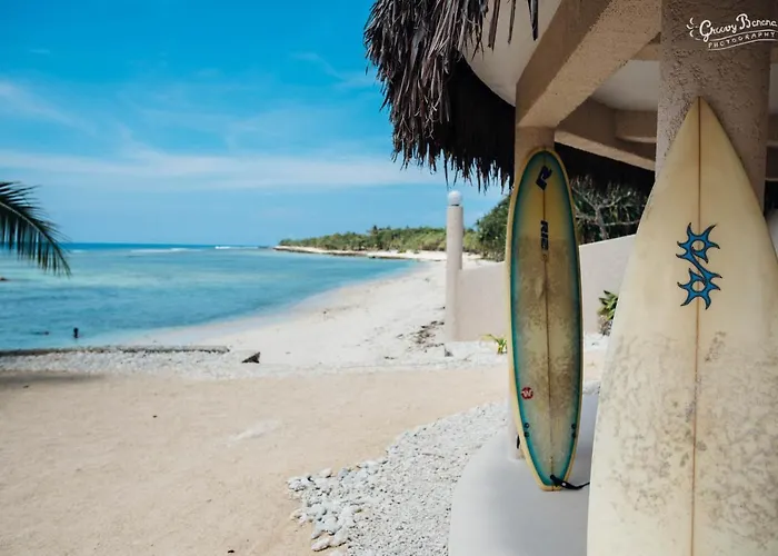 Waves At Surfside Villa